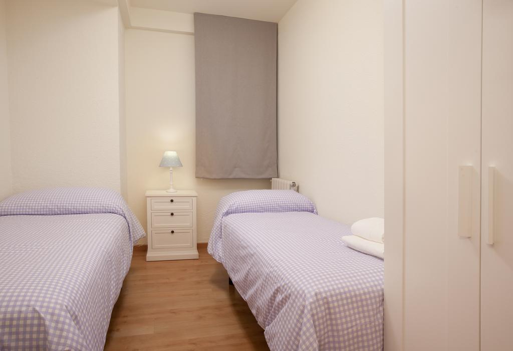 Click&Flat Floridablanca Apartman Barcelona Szoba fotó